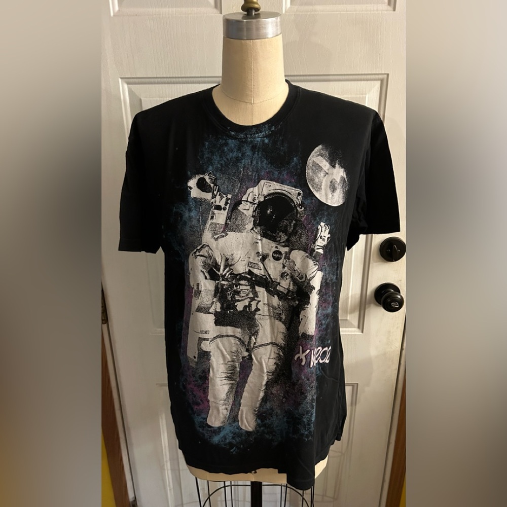 Veece men’s tee shirt